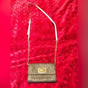 Michael Kors Signature MK Logo Mirror Crossbody Wallet Organizer Purse Shldr Bag